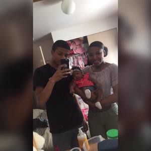 Meet your Posher, Coell